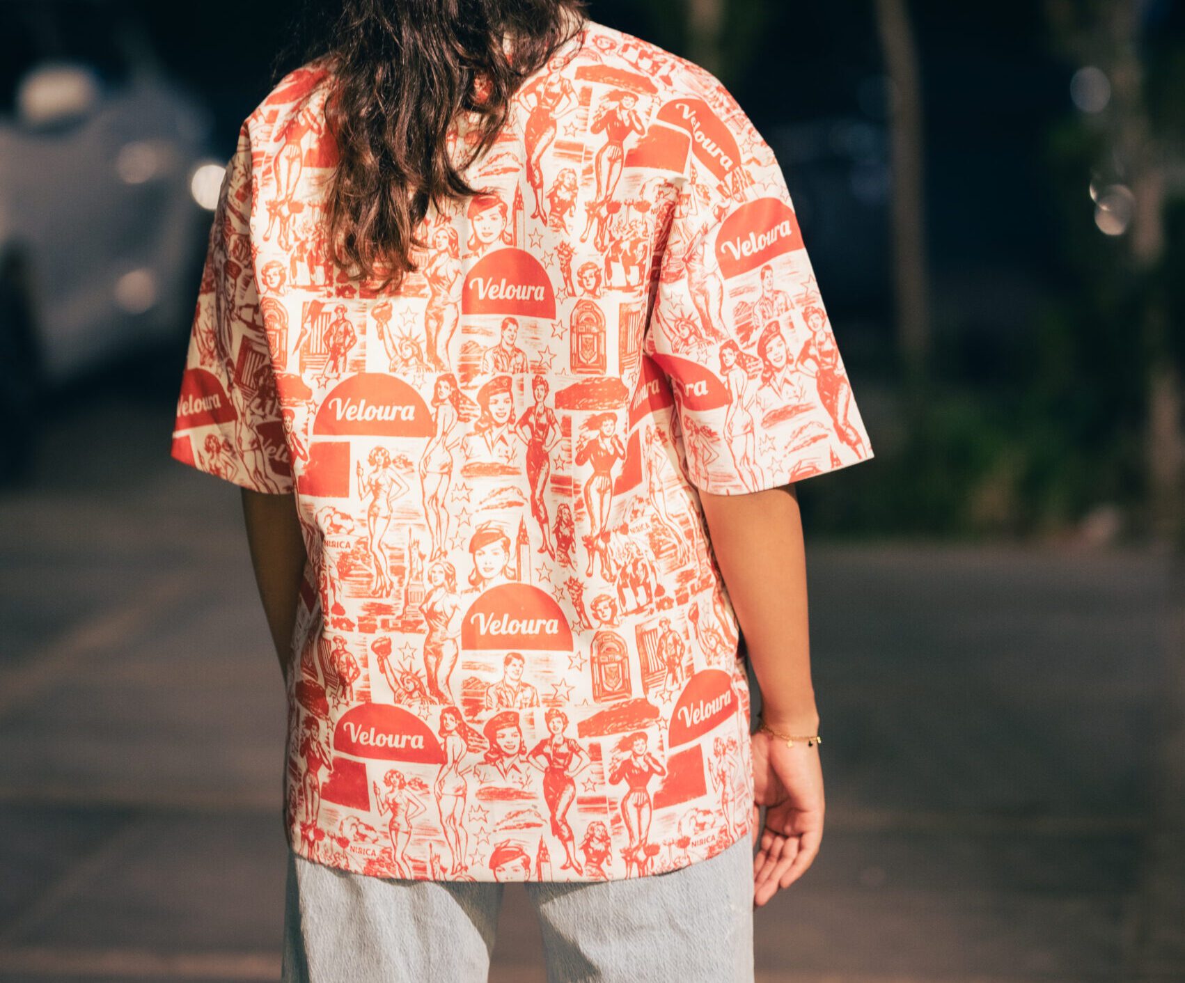 VELOURA MASHUP DROP T-SHIRT - Image 2